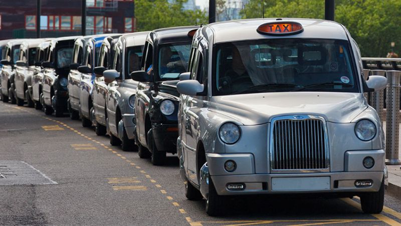 Tips for Staying Safe When Taking a Minicab